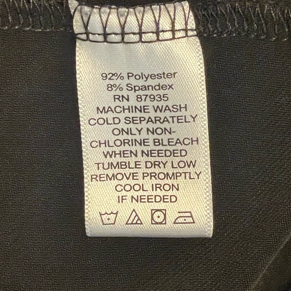 Ladies SUSAN GRAVER Top. Size L. - Picture 8 of 9